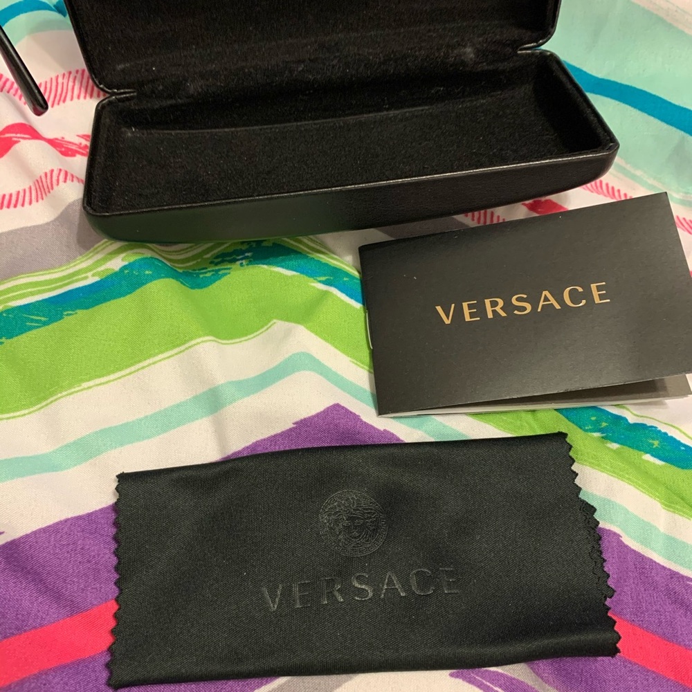 Authentic Versace Eyeglasses 🤓(offers welcome) - Picture 11 of 13